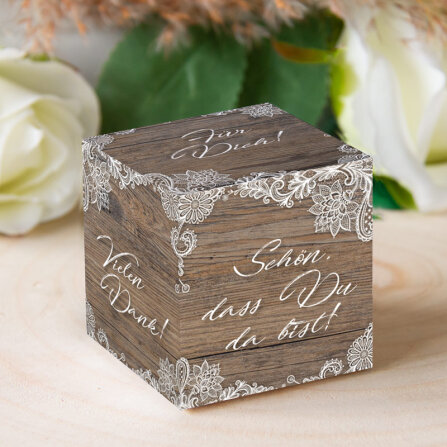 Gastgeschenk Box "Holz und Spitze" Schön,...