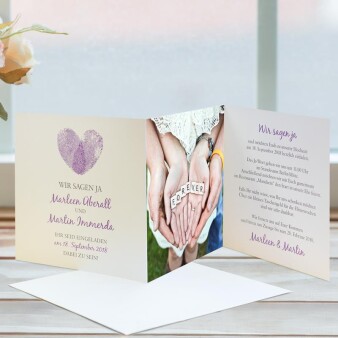 Einladungskarte Hochzeit Fingerabdrücke lila