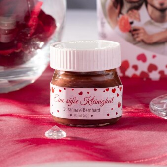 Gastgeschenk Mini Nutella Glas mit Aufkleber "Herzregen" rot inkl. Personalisierung