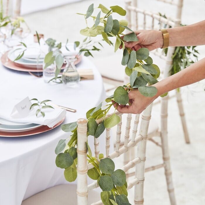 Kunstpflanze Hängepflanzen Efeugirlande für Tischdeko Hochzeit Garten Party Alishomtll 2 x 2M Efeu Girlande Silberdollar Eukalyptus Künstlich