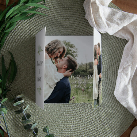 Hochzeitseinladung "Green Magic" inkl. Anhänger & cremefarbenem Band