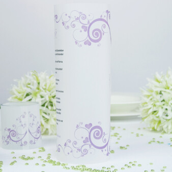 Menükarte Hochzeit Windlicht Herzrasen Flieder durch Grafiker gestaltet, inkl. Maxi Teelicht