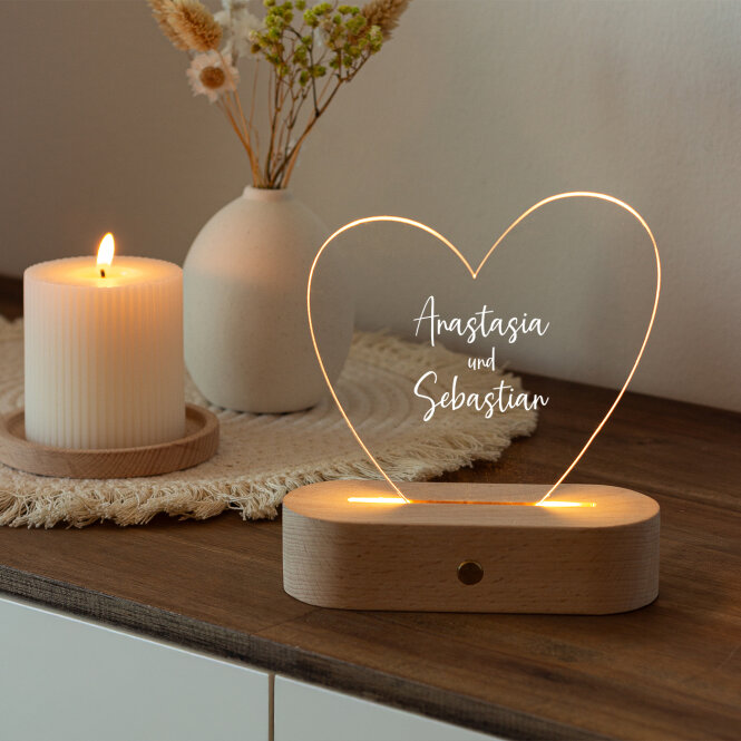 Personalisierte Herz-LED-Lampe aus Acrylglas 