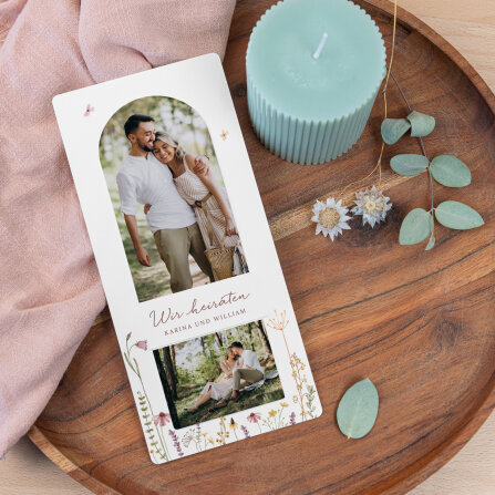 Hochzeitseinladung mit Lesezeichen "Wildromantische Blüten"