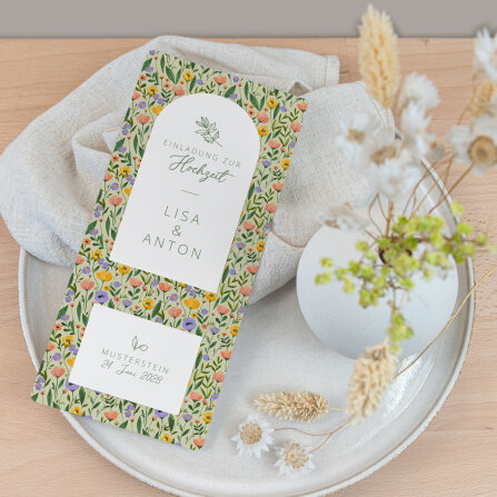Hochzeitseinladung mit Lesezeichen "Blütenmeer"
