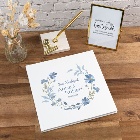 Personalisiertes Gästebuch Hochzeit zum Ausfüllen "Blütenkranz blau"