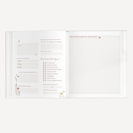 Personalisiertes Gästebuch Hochzeit mit Fragen "Wildromantische Blüten"