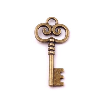 Vintage Schlüssel Altmessing