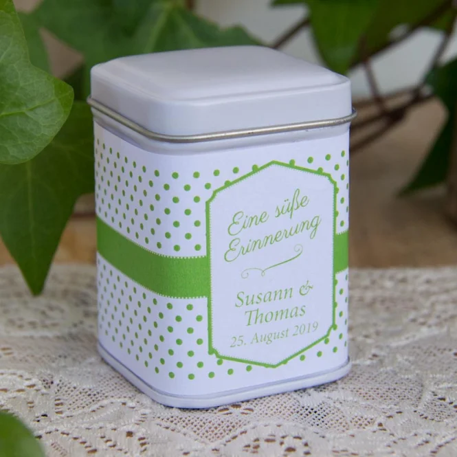 Teedose mit Aufkleber "Sweet Dreams"...