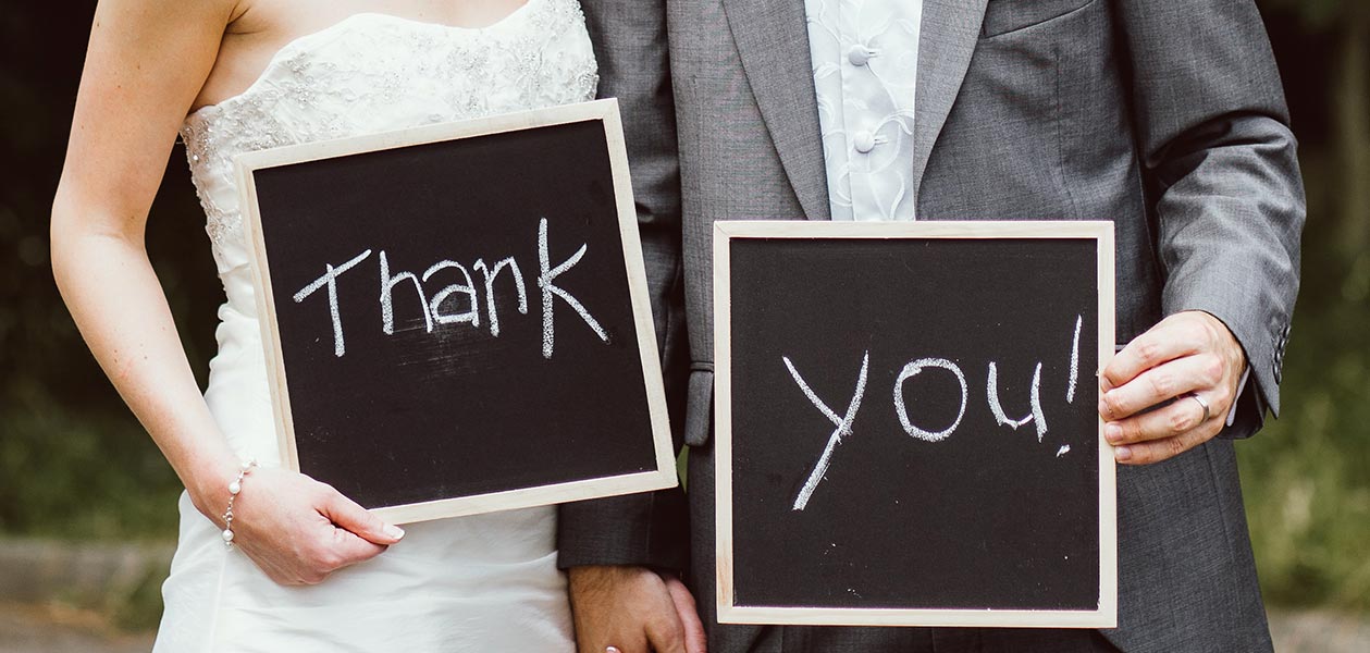 Dankeskarte Hochzeit Text: Die schönsten Texte für Eure Dankeskarten